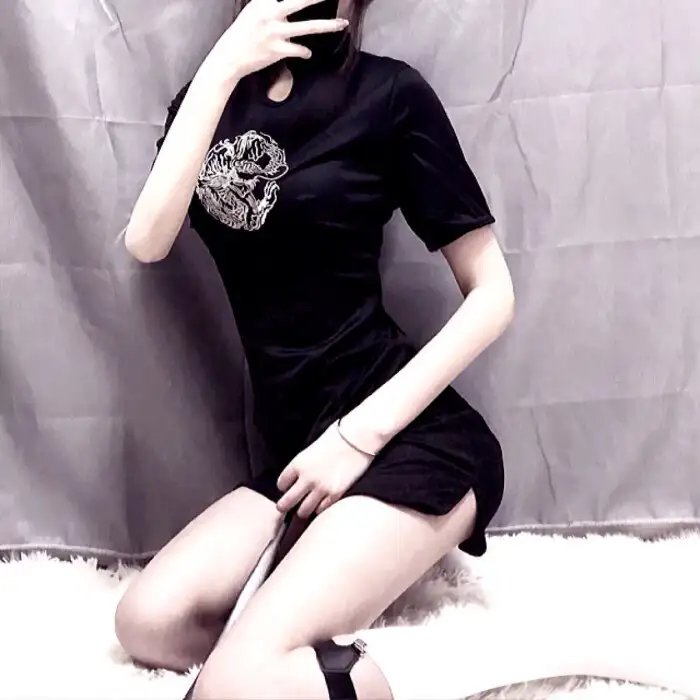 凯旋在子夜